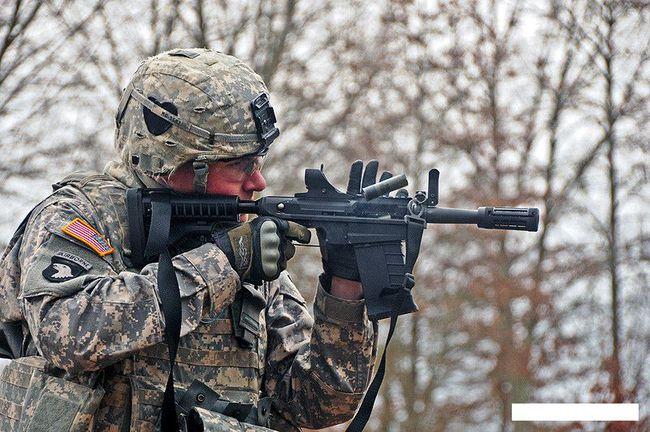 美国"m26模块化霰弹枪"可安装m4步枪上,可适应各种不同环境