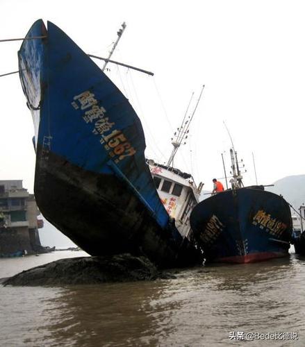 鲁荣渔2682号渔船惨案33人出海仅11人归来现实版大逃杀