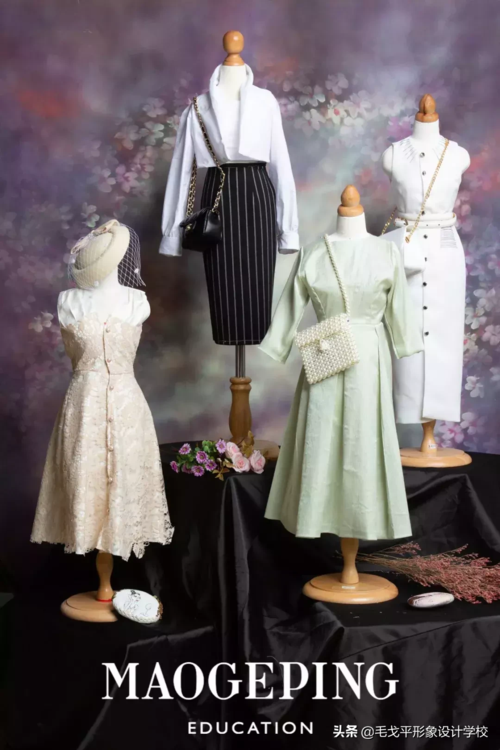 芭比服装设计(制作芭比娃娃的衣服大全)