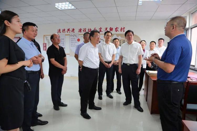 王玉君在烟台调研指导司法行政工作