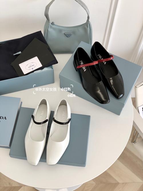 普拉达prada raf simons21早春方头玛丽珍鞋_普拉达怎么样_玛丽珍鞋