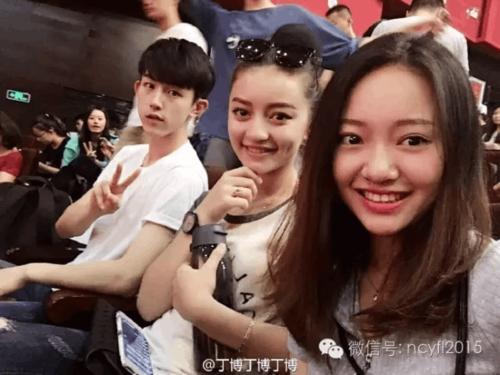 上了大学的关晓彤和郭俊辰是同班同学,还有高颜值室友