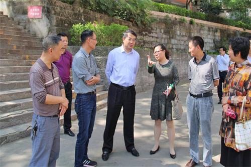 市委常委,统战部部长徐其斌一行调研自贡一中