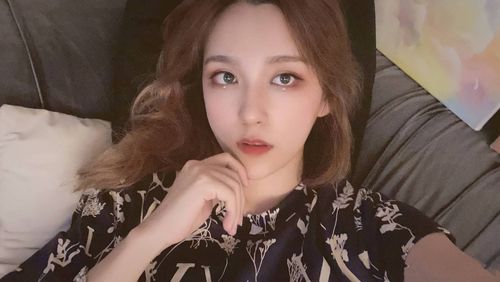 lpl一代女神遭吐槽,rita搭档记得无节目效果:你就是个花瓶