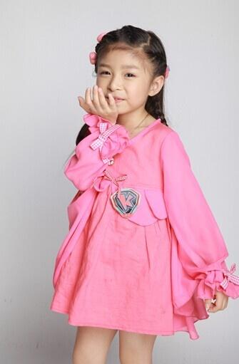 谭芷昀的个人资料,要全部,生日.粉丝名