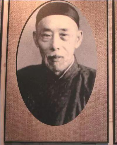 "纺织大王"刘国钧,做成"全镇第一商户"后,又为何弃商从工?