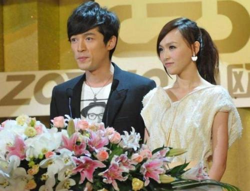 原创唐嫣官宣怀孕后胡歌自我调侃竟上热搜