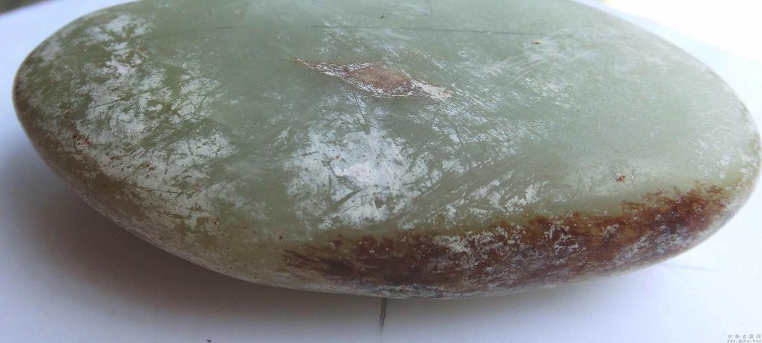 青白玉籽料原石