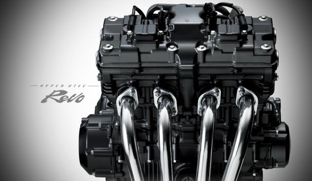 本田cb400的4缸直列水冷四缸发动机,排量为399cc,最大马力54hp/10,000