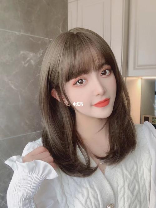 超级显脸小的层次锁骨发 92适合圆脸方脸大脸鹅蛋脸高颧骨女孩_发型