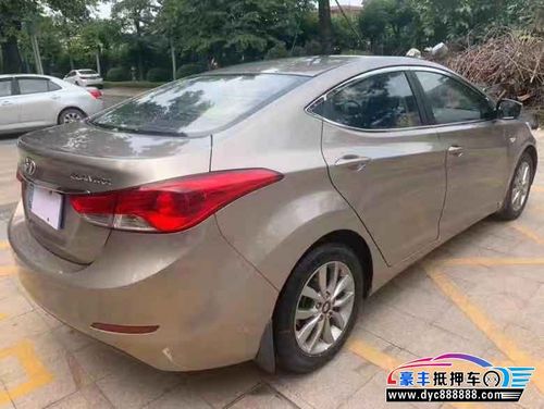 15年现代朗动轿车 [已售]