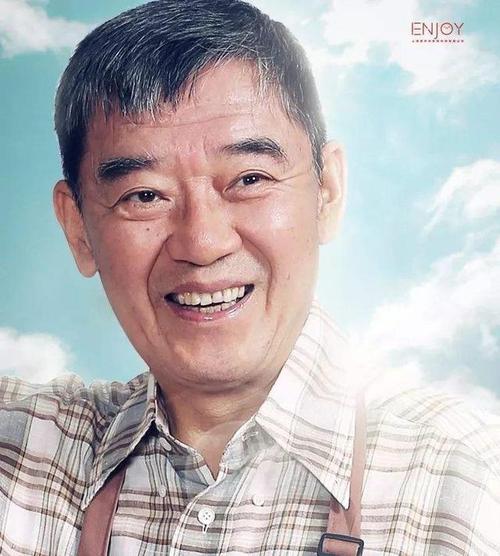 李立群:20年拍了3000多集,64岁还清外债,34年婚姻聚少