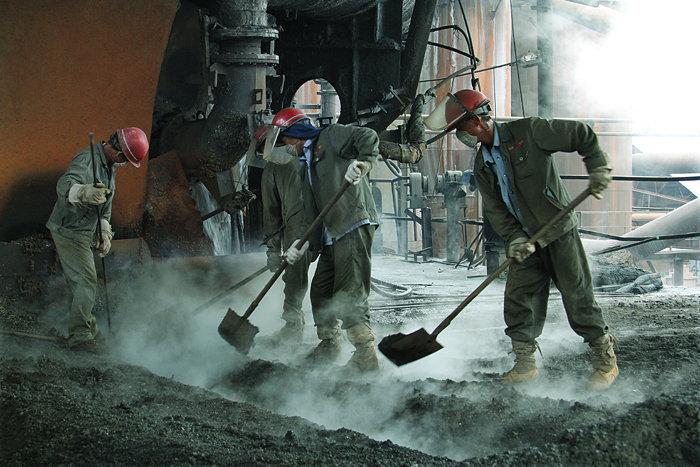 钢铁工人_钢铁工人赞歌