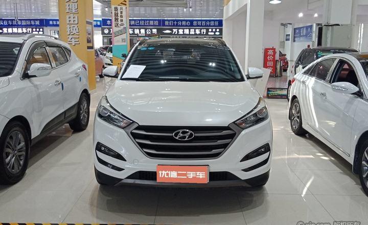 现代 途胜 2015款 1.6t 自动 智能型前驱