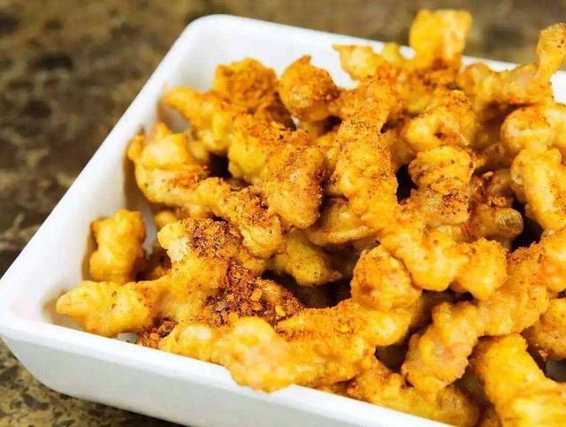 干炸里脊简单的挂糊方法大家可以试一下酥脆又好吃