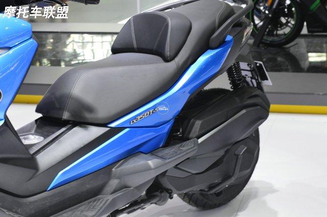 浓浓的"宝马血统",隆鑫无极350t踏板 - 摩托车论坛|摩托车联盟|东北