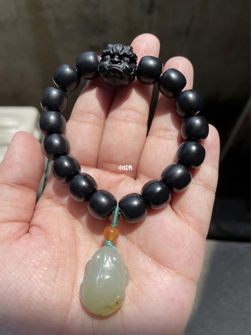 墨玉手串两个月的变化