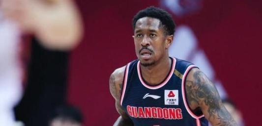 马尚布鲁克斯公开声明期待广东队续约,未来冲击四连冠