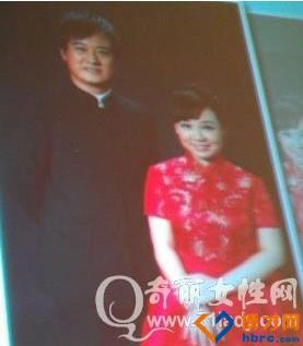 关凌结婚照 老公姬云飞个人资料