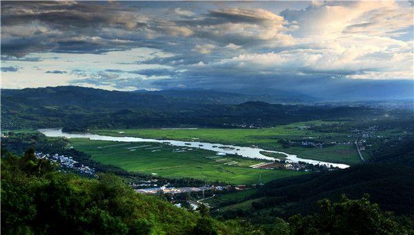 瑞丽大盈江国家级风景名胜区之瑞丽江最美的傣家风景藏不住