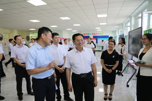 宽城区现场会暨"护蕾家长学校"开学第一课在宽 写美篇 孙晓东副区长