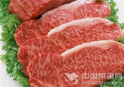 这个就是瘦肉精猪肉!颜色鲜艳,但色不均匀.肥膘极少.