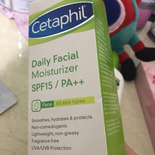 cetaphil丝塔芙防晒保湿日霜spf15pa118ml瓶过敏肤质适用
