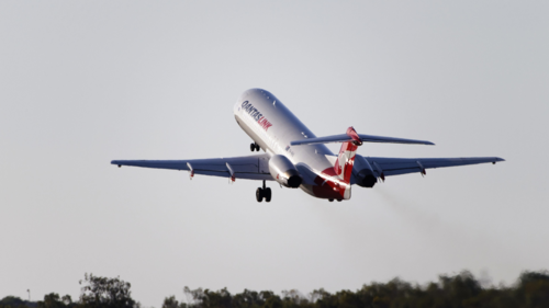 academic blasts flight attendant for calling her miss instead of