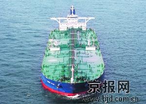 国际新闻 > 正文     劫持沙特阿拉伯巨型油轮"天狼星"号的索马里海盗
