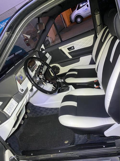 [普桑全车真皮包覆黑白配]全车内饰软包_黑白配_汽车内饰改装_汽车