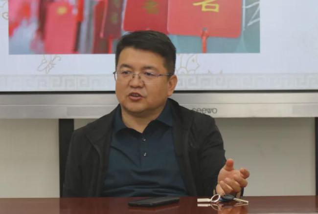 忻州一中副校长,忻州一中北校区党委书记,校长陈汉明参加北校区论坛