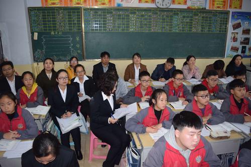 垣曲县初中教师技能大赛成功举办