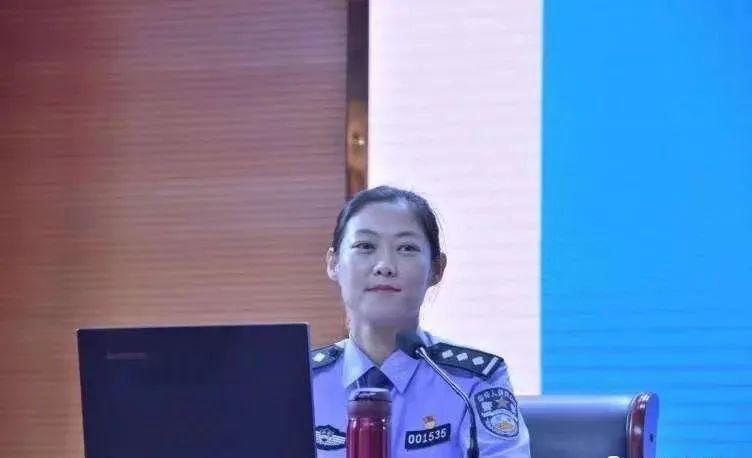新疆警察学院2位教师,喜获荣誉称号!