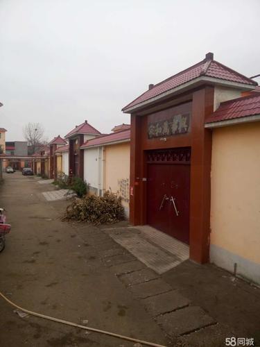 唐河d友兰小学附5室3厅2卫420㎡