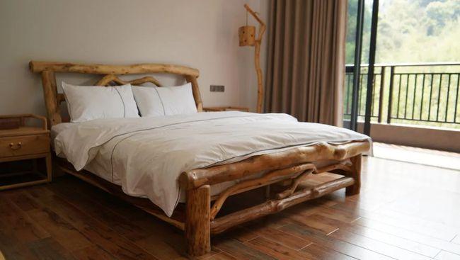 k歌泳池烧烤距古龙峡10多分钟的这家竹林民宿值得一试