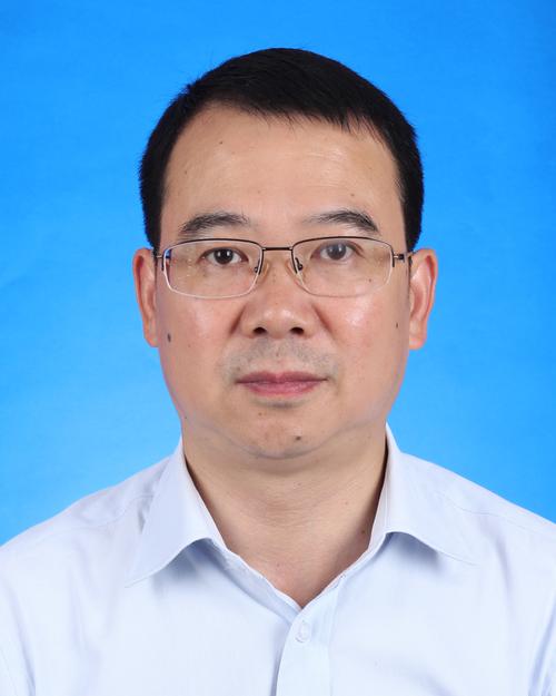  p>蒋军,现任重庆市丰都县财政局党组成员,县国有资产管理事务中心