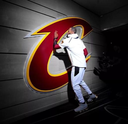 骑士该如何应对詹姆斯潜在的离队结果?