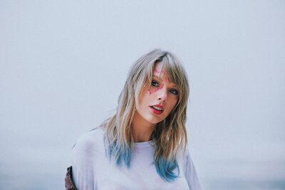 霉霉taylor swift lover