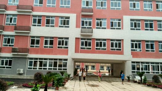 (原创)期盼多年的东方红 小学新校区建成了!