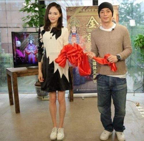 当唐嫣穿上平底鞋之后,霍建华李易峰都害怕了