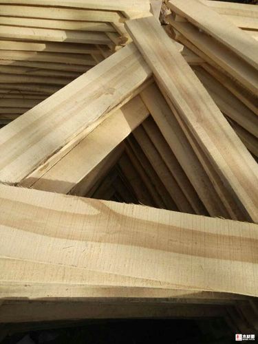 新疆精品杨木大板