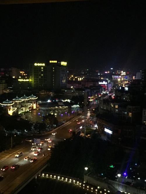 凉山彝族自治州西昌市风情园中路