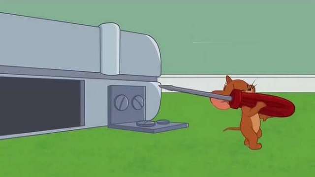 猫和老鼠:杰瑞睡懒觉被吵醒,准备报仇,这小表情真逗