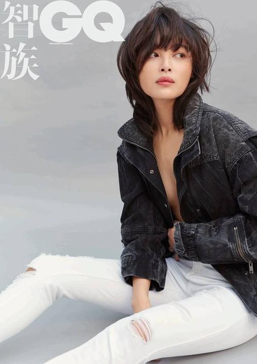 辛芷蕾时尚大片火辣性感 活色生香大秀好身材