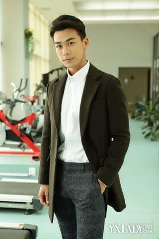 戴向宇的老婆是谁 揭秘其身高微博及家庭背景