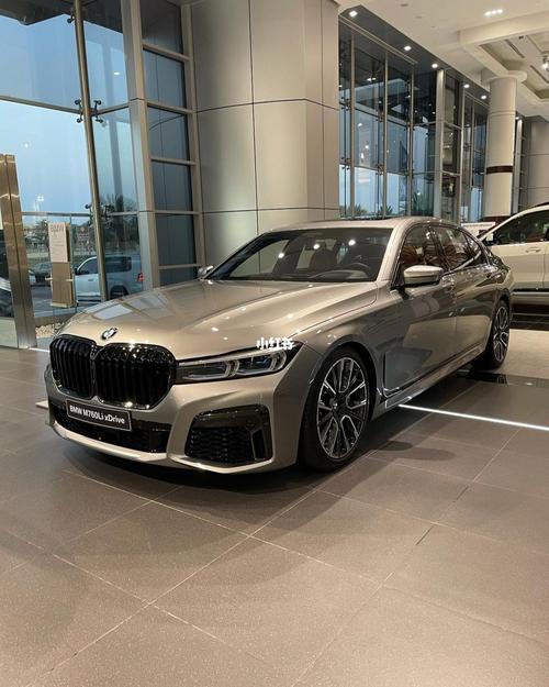 新bmw ///m760li | v12 多宁顿灰97_宝马怎么样_珠海锦泰宝汇汽车