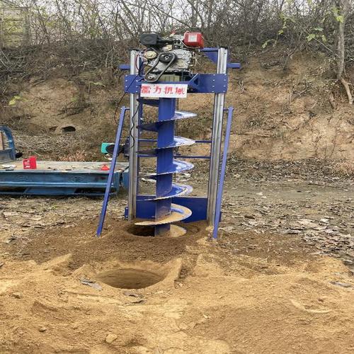 小型打井机长螺旋打孔简单化