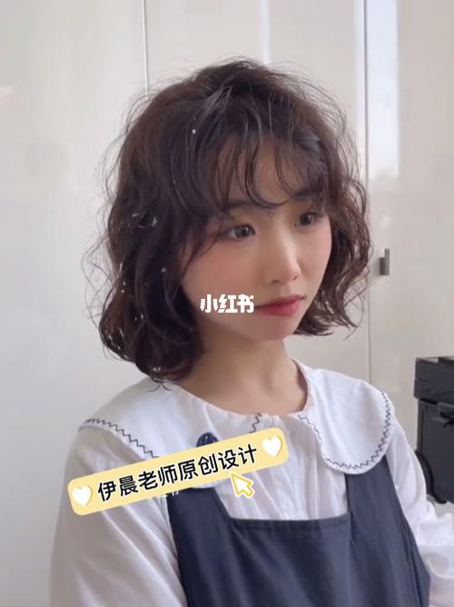 别再烫小卷啦~慵懒法式大卷更温柔更好打理_发型_烫发_文艺_蛋卷头_发