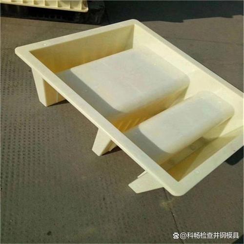 预制电缆槽模具鉴于它独特的性质能拆开脱模 ,在水泥制品模具行业内是