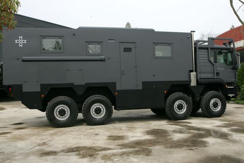 阿莫迪罗·探索者e3型越野房车(曼tgs 8x8)armadillo explorer 3 (man
